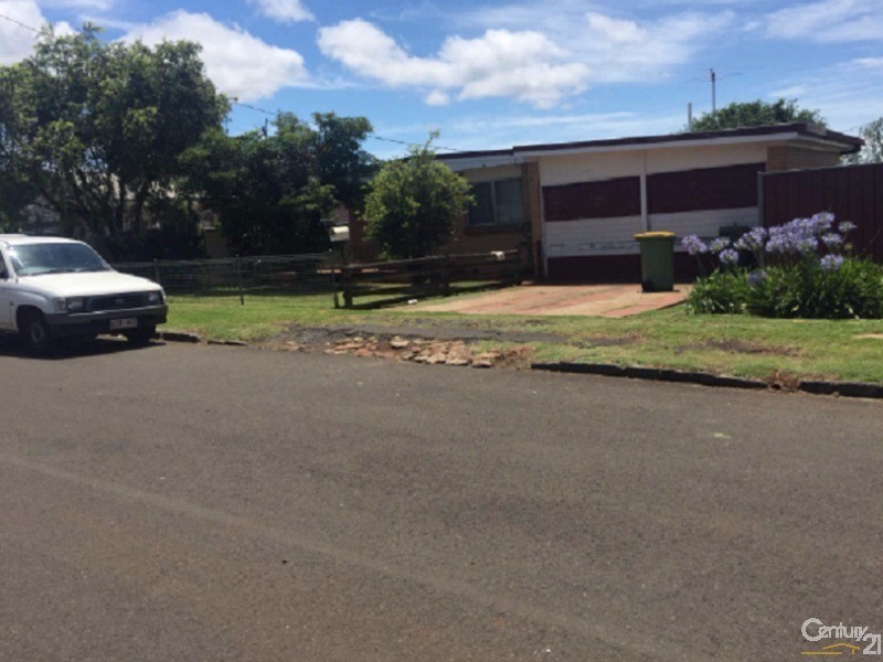 28 Gowrie Street, Toowoomba QLD 4350