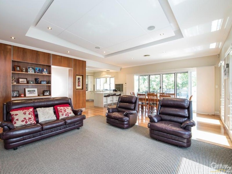 34 Bridge Street, East Toowoomba QLD 4350