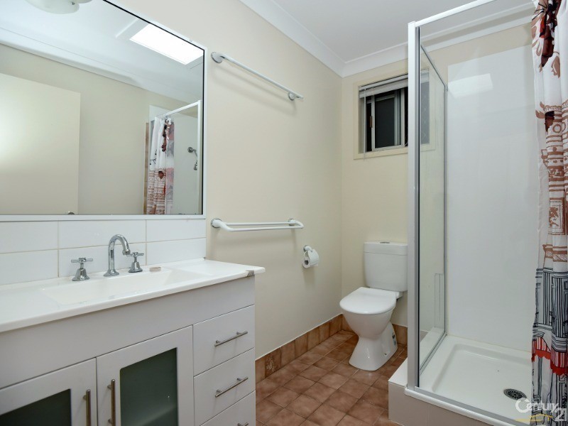 1/9  Marwedel Street, Kearneys Spring QLD 4350