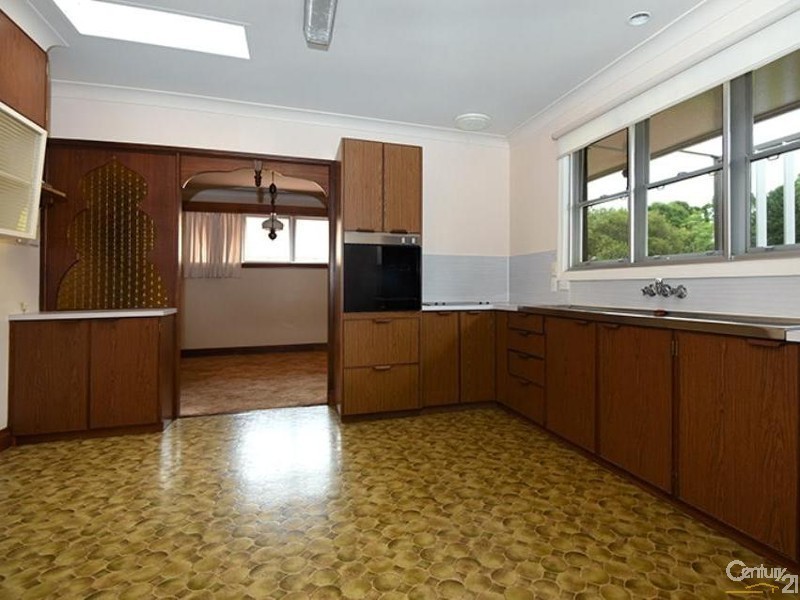 97 Ramsay Street, Centenary Heights QLD 4350