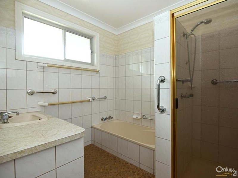 97 Ramsay Street, Centenary Heights QLD 4350