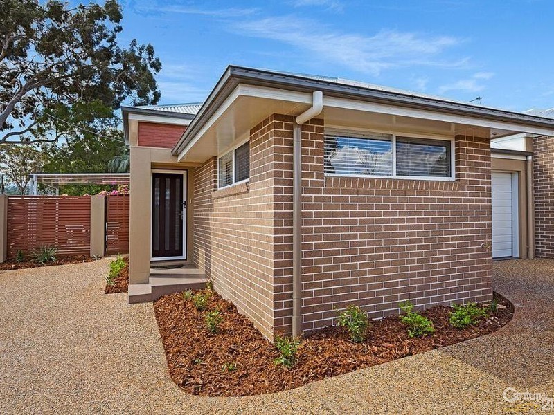 1/338 Hume Street, Centenary Heights QLD 4350