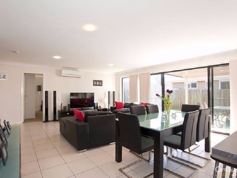 9  Kurrawa Crescent, Glenvale QLD 4350