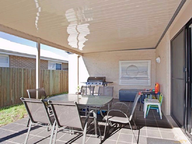 9  Kurrawa Crescent, Glenvale QLD 4350