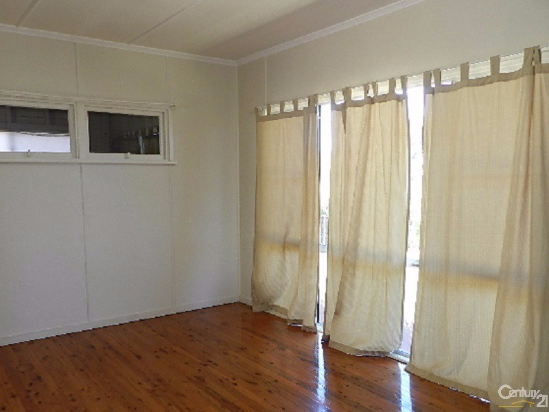 11  McCafferty Street, Wilsonton QLD 4350