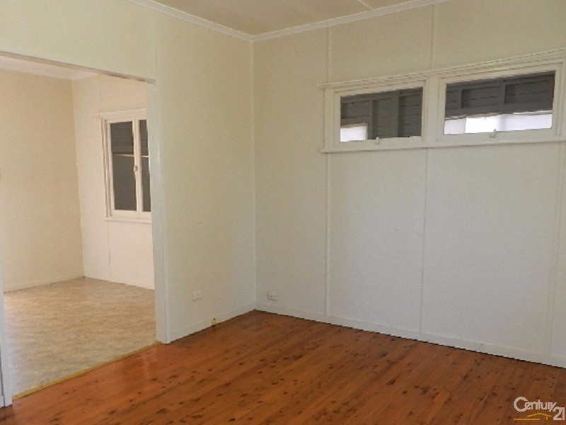 11  McCafferty Street, Wilsonton QLD 4350