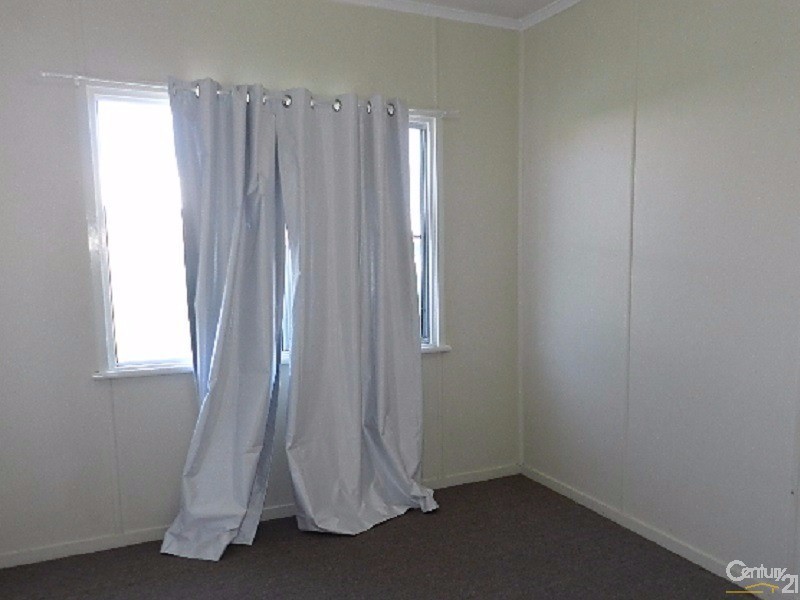 11  McCafferty Street, Wilsonton QLD 4350