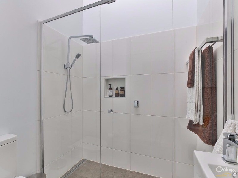 12 Inadale Court, Middle Ridge QLD 4350