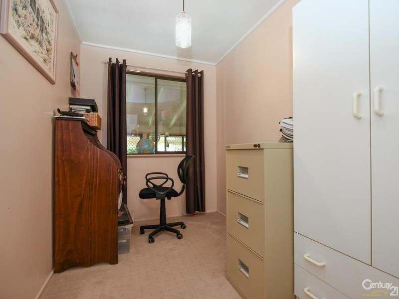 19 Dumba Street, Harristown QLD 4350