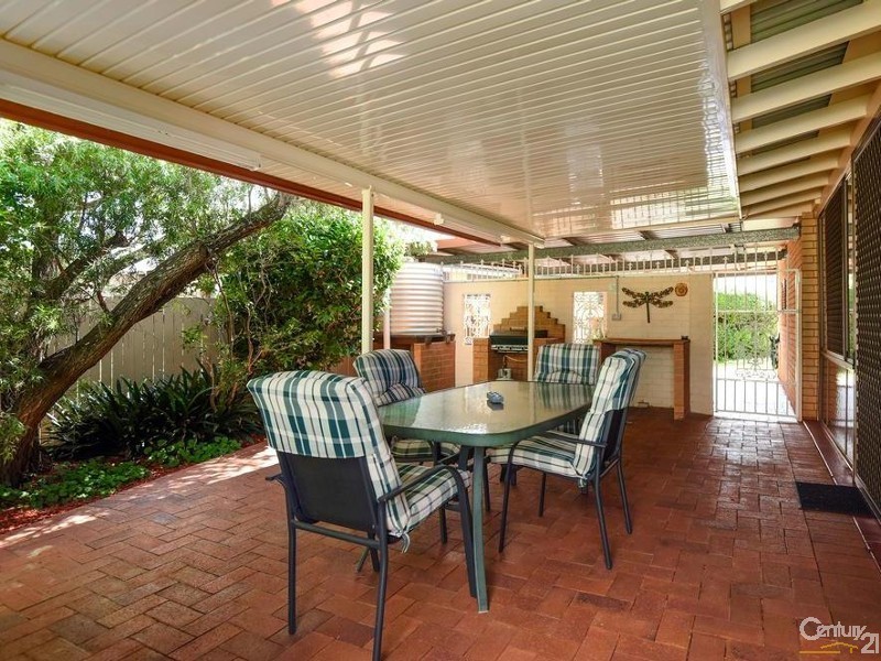 19 Dumba Street, Harristown QLD 4350