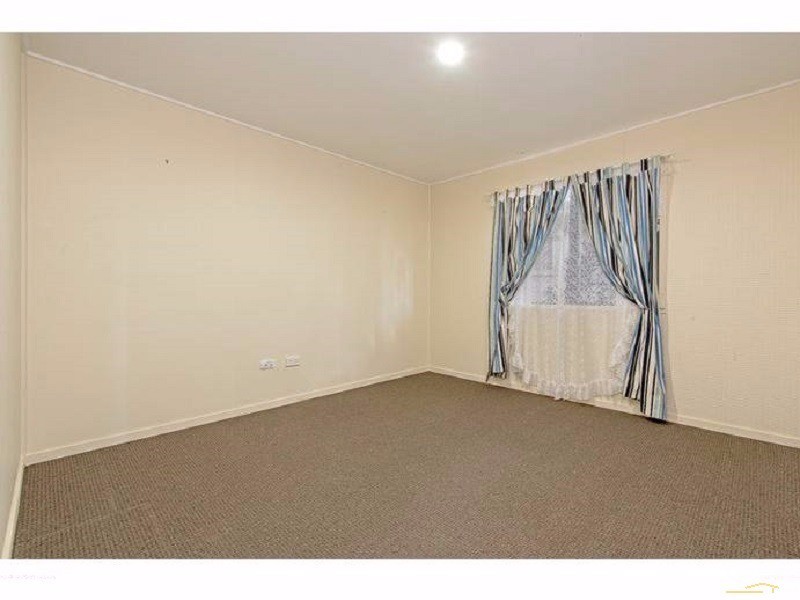 89 Long Street, South Toowoomba QLD 4350