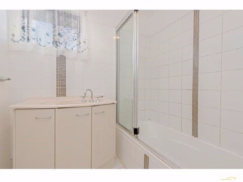 89 Long Street, South Toowoomba QLD 4350