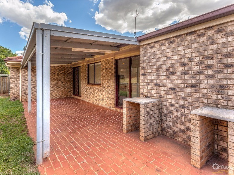 8 Weir Court, Harristown QLD 4350