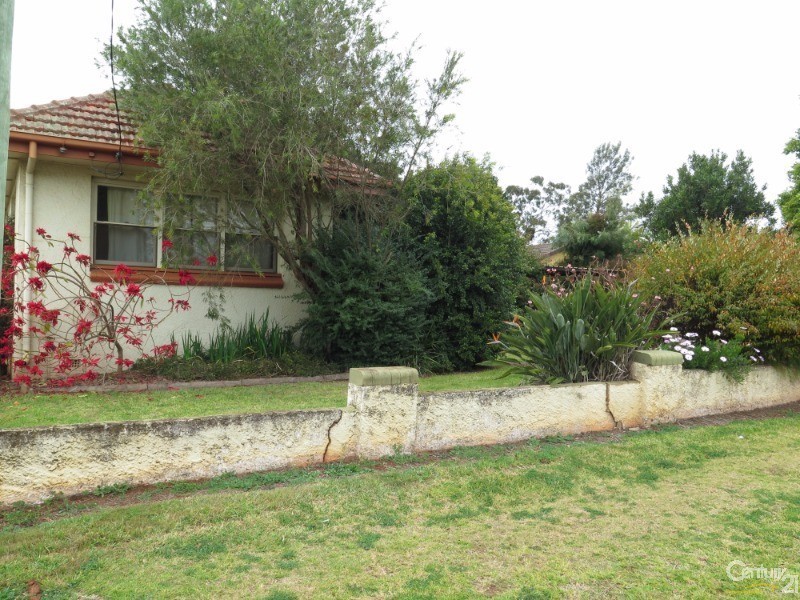 512  Greenwattle Street, Wilsonton QLD 4350