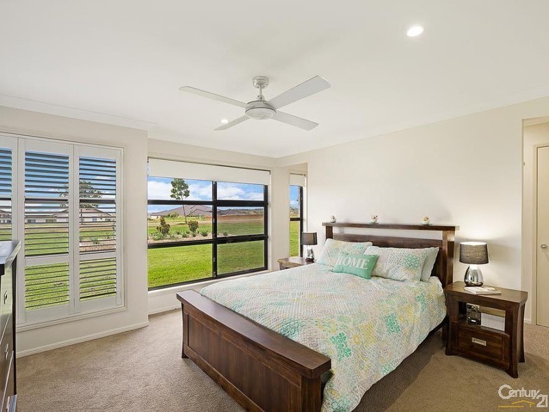 2 Explorer Court, Gowrie Junction QLD 4352