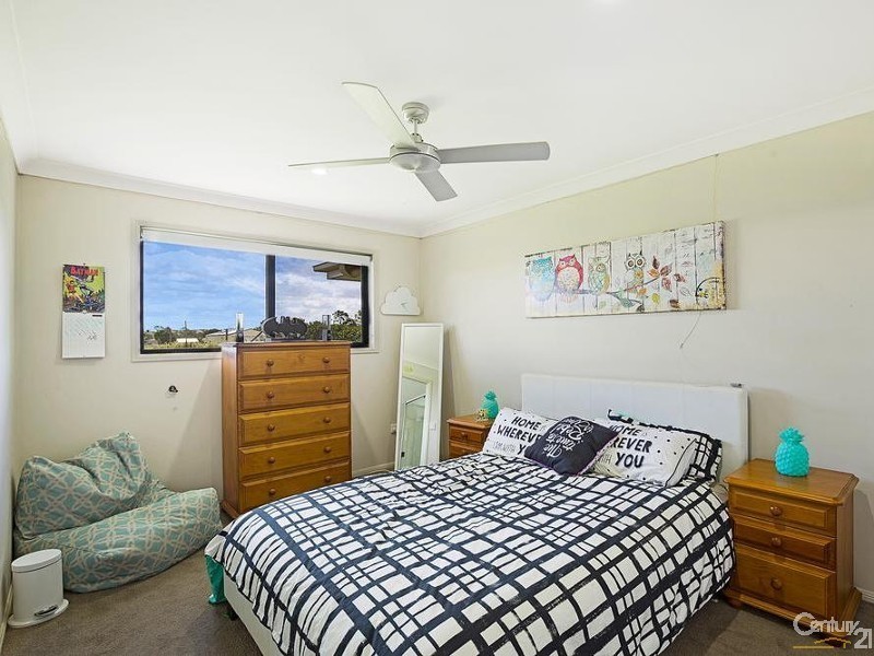 2 Explorer Court, Gowrie Junction QLD 4352