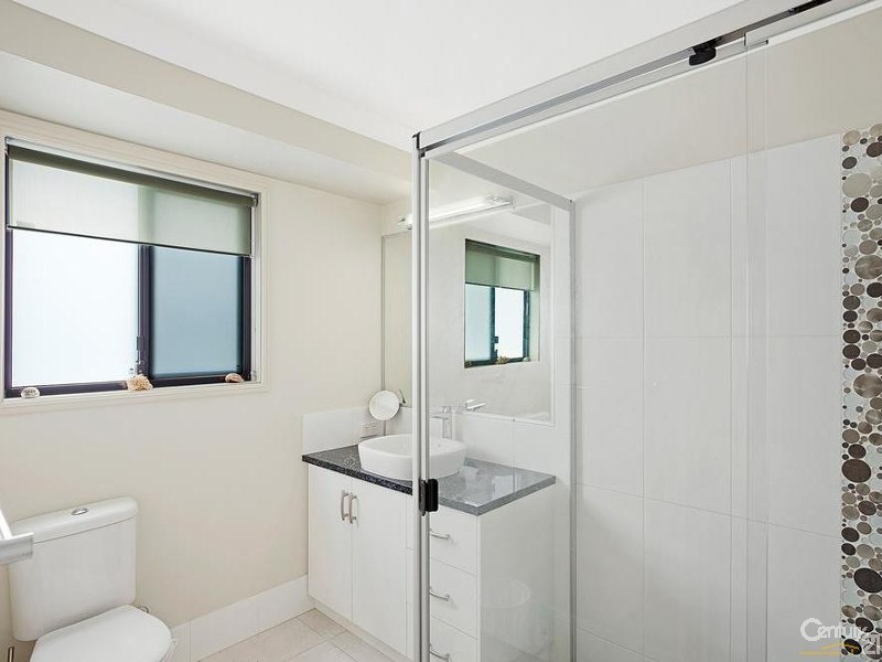 2 Explorer Court, Gowrie Junction QLD 4352