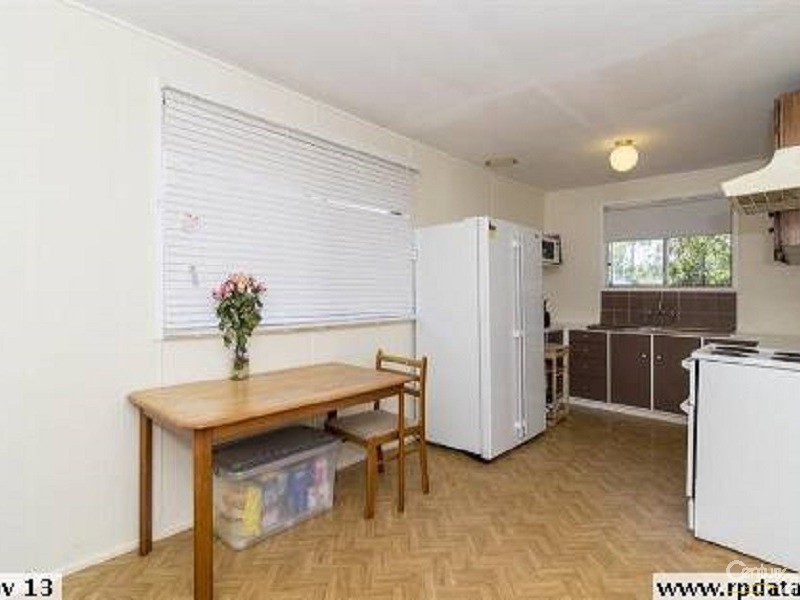 24 David Street, Rockville QLD 4350