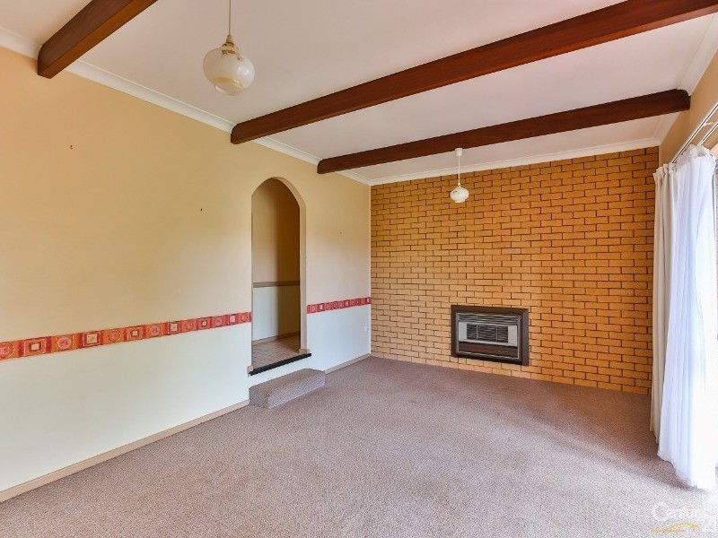 14 Smithfield Street, Harristown QLD 4350