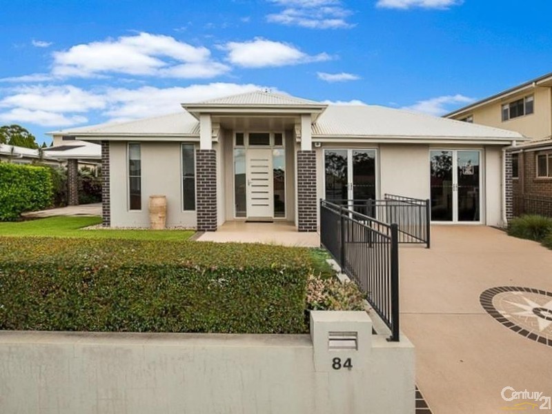 84 Spring Street, Middle Ridge QLD 4350