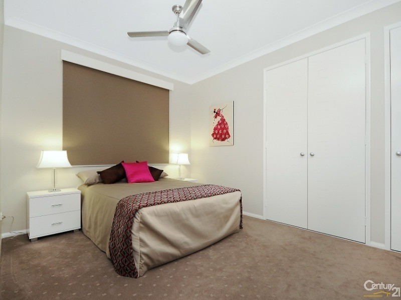 84 Spring Street, Middle Ridge QLD 4350