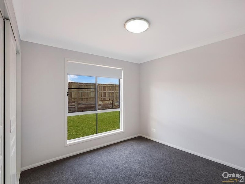 4 Renshaw Crescent, Kearneys Spring QLD 4350