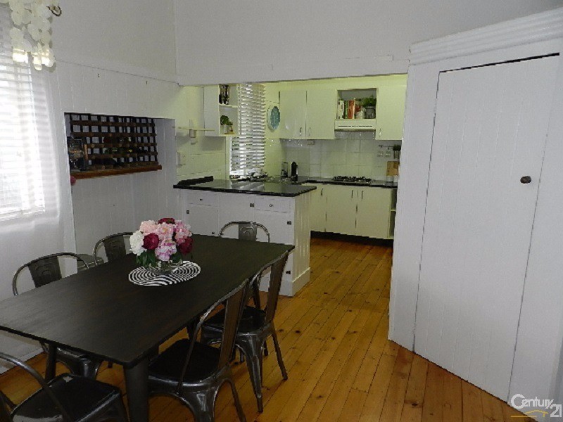 71 Cranley Street, South Toowoomba QLD 4350