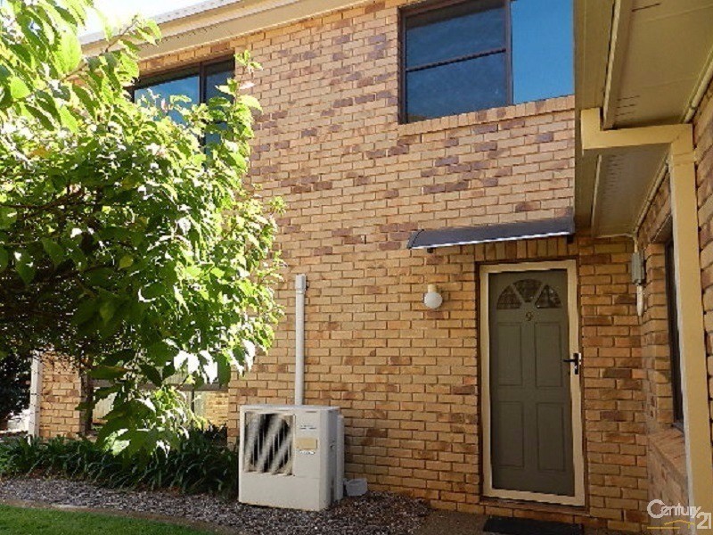 9/21  Herries Street, East Toowoomba QLD 4350
