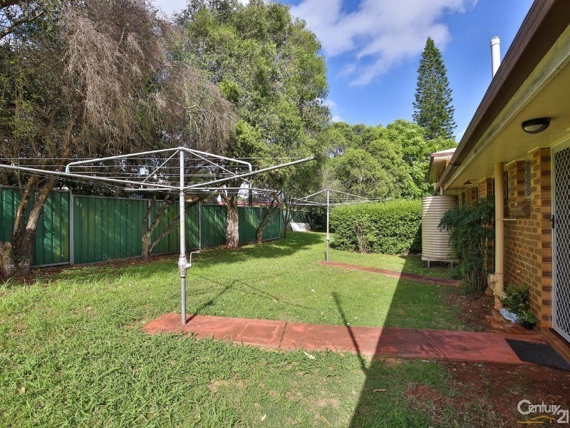 3/22  Kirklees Street, Newtown QLD 4350