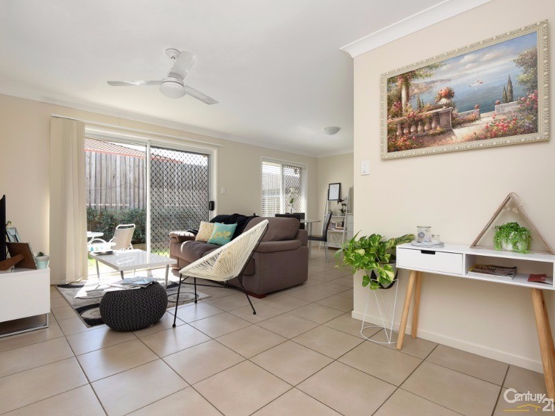 2/1 Lacaze Street, Wilsonton QLD 4350