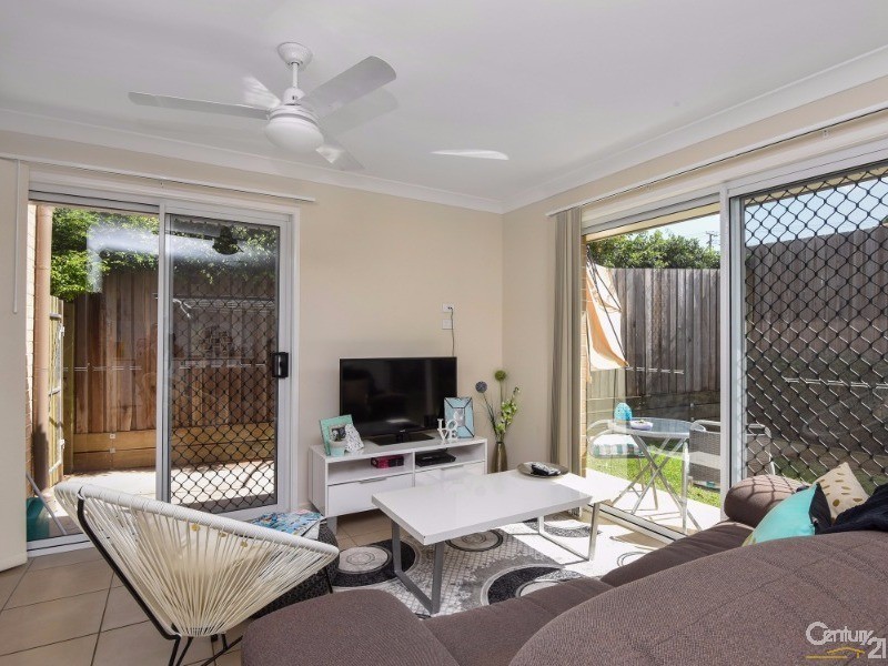 2/1 Lacaze Street, Wilsonton QLD 4350