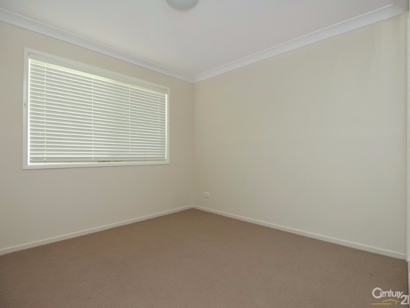 2/1 Lacaze Street, Wilsonton QLD 4350