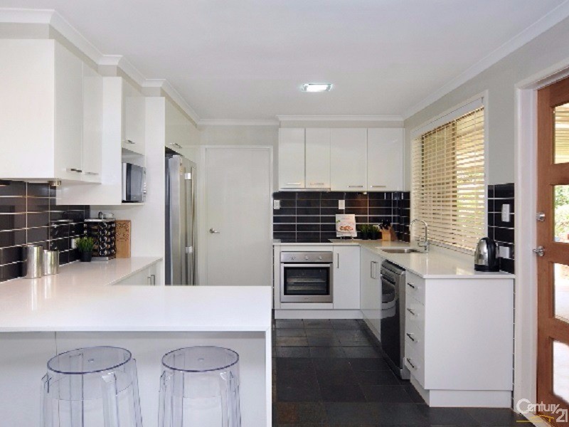 64  Hursley Road, Newtown QLD 4350