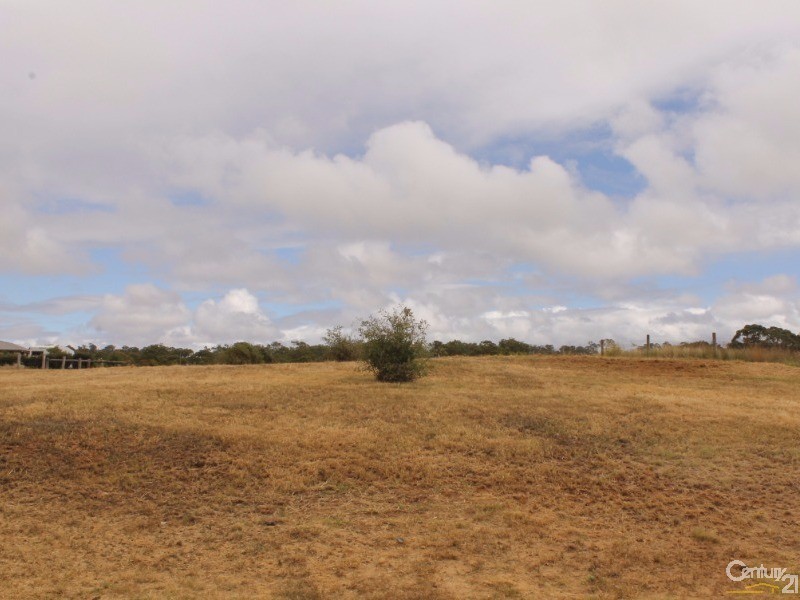 19  Willis Road, Meringandan West QLD 4352