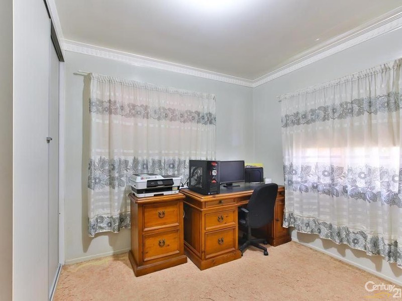 293a  West Street, Harristown QLD 4350
