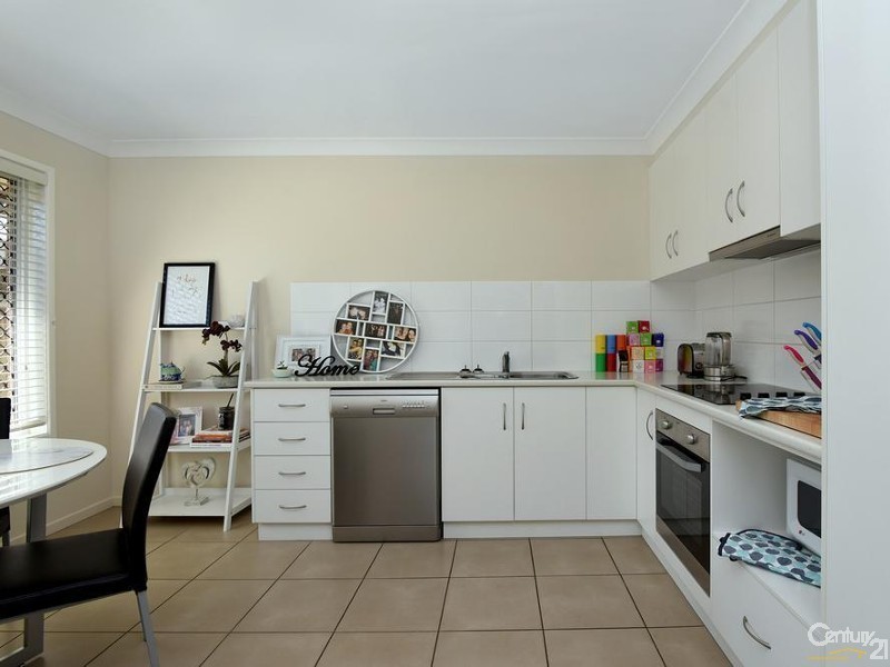 4/1  Lacaze Street, Wilsonton QLD 4350