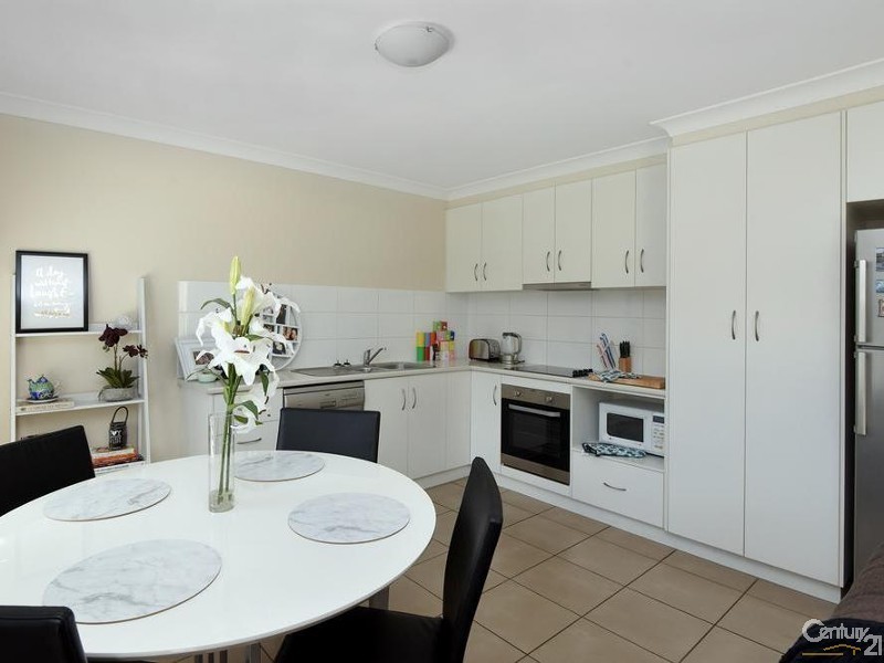4/1  Lacaze Street, Wilsonton QLD 4350