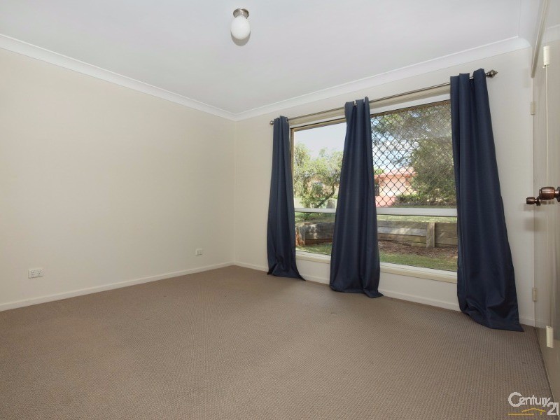 10 Muller Street, Kearneys Spring QLD 4350