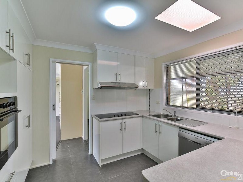 41 Arabian Street, Harristown QLD 4350