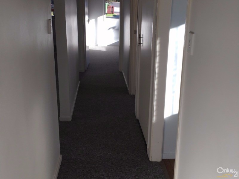 1/241  South Street, South Toowoomba QLD 4350