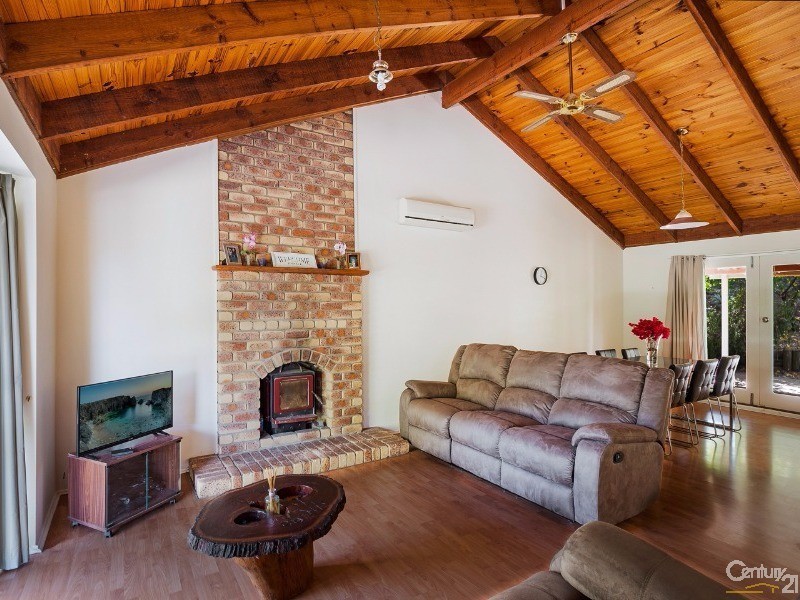 6 Nichols Drive, Glencoe QLD 4352