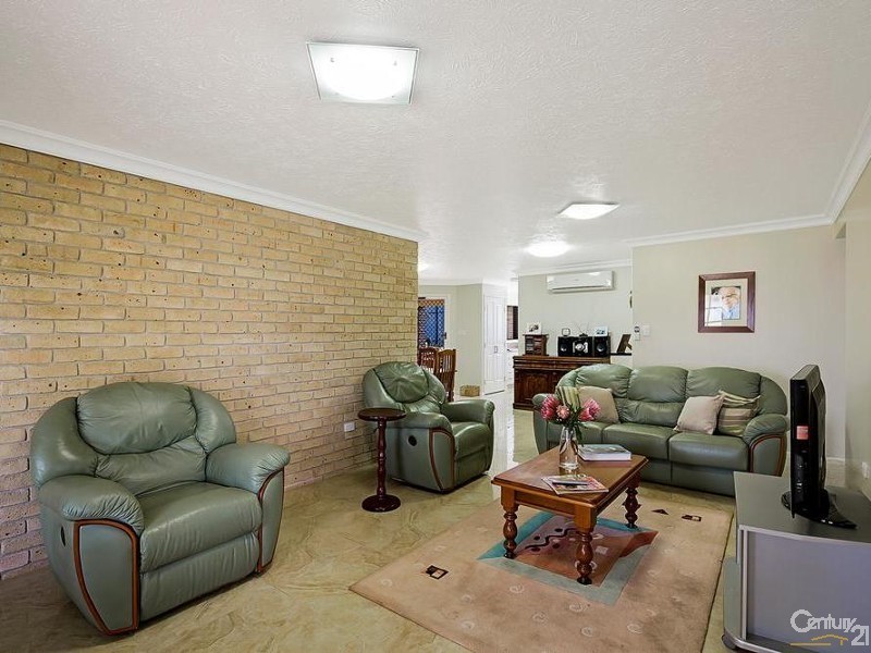 8 Loveday Street, Rangeville QLD 4350