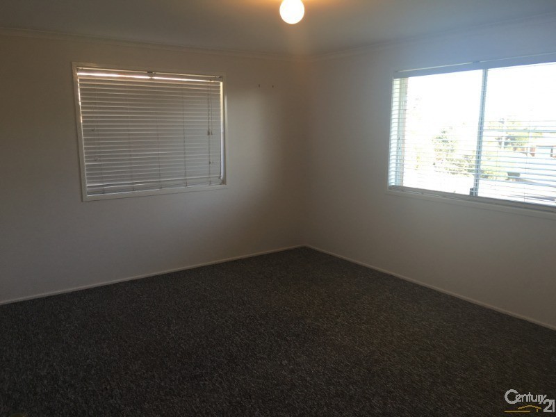 2  Wilga Court, Newtown QLD 4350