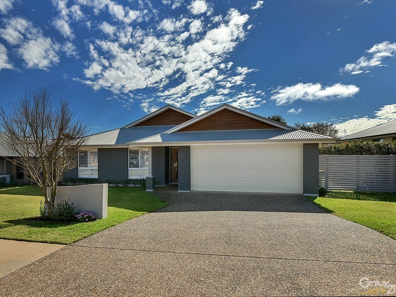 37 McClymont Drive, Rangeville QLD 4350