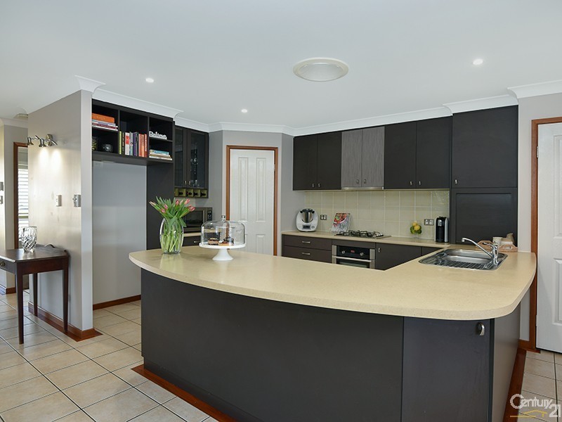 37 McClymont Drive, Rangeville QLD 4350