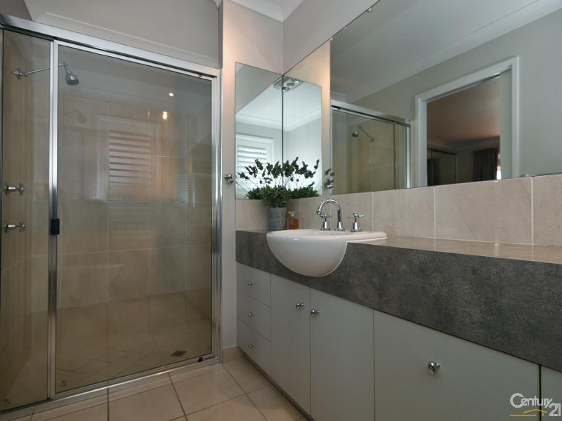 37 McClymont Drive, Rangeville QLD 4350