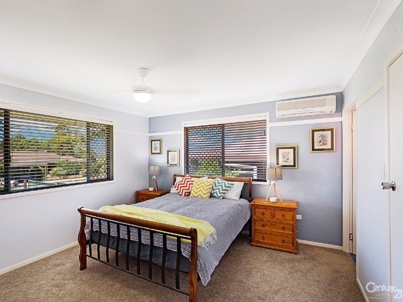 33 Cleary Street, Centenary Heights QLD 4350