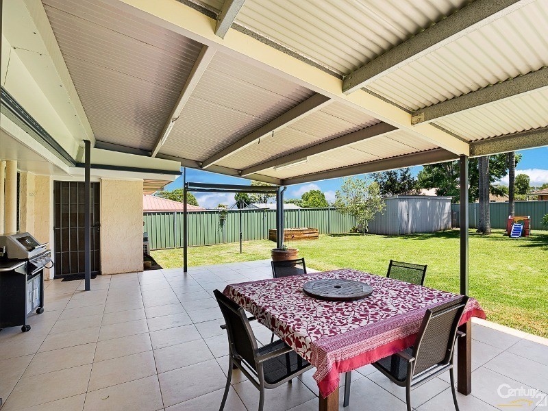 33 Cleary Street, Centenary Heights QLD 4350