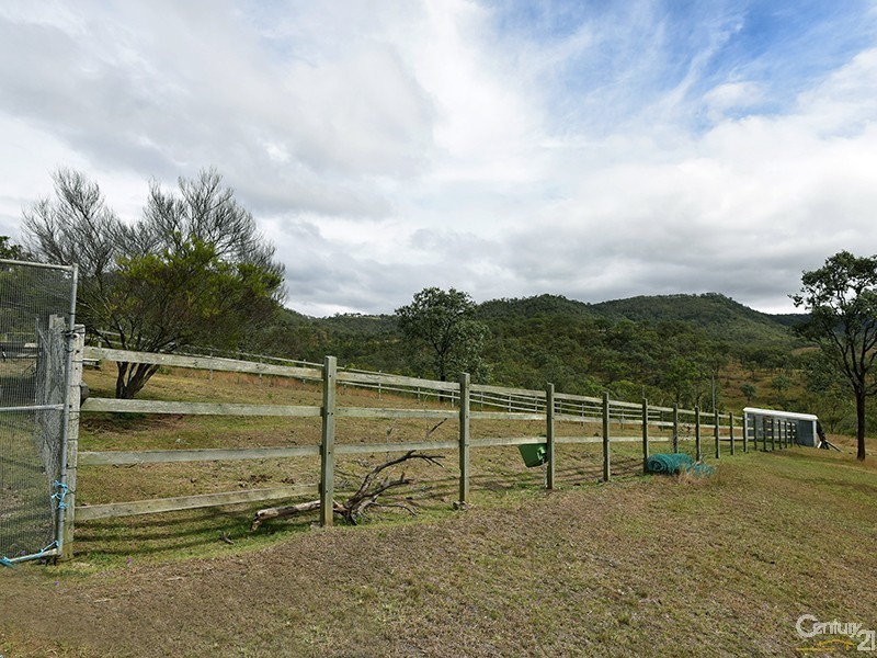 191 Walkers Road, Rockmount QLD 4344