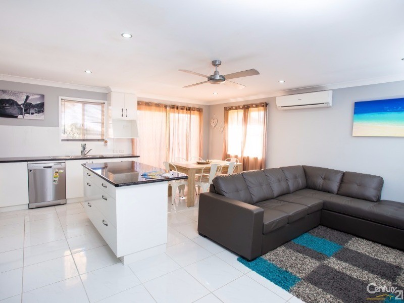 6 North Street, Kingsthorpe QLD 4400